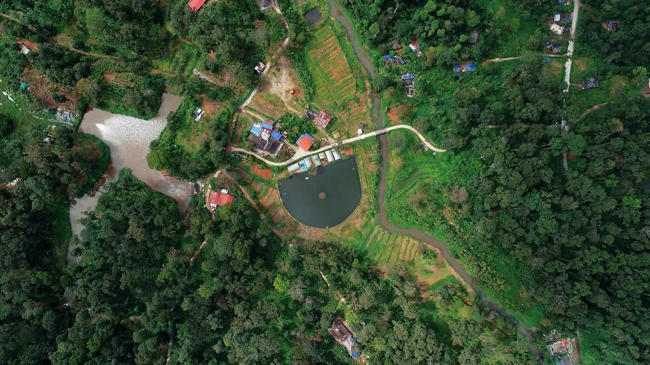 Misty Cardamom Hills Munnar Hotel 4*,