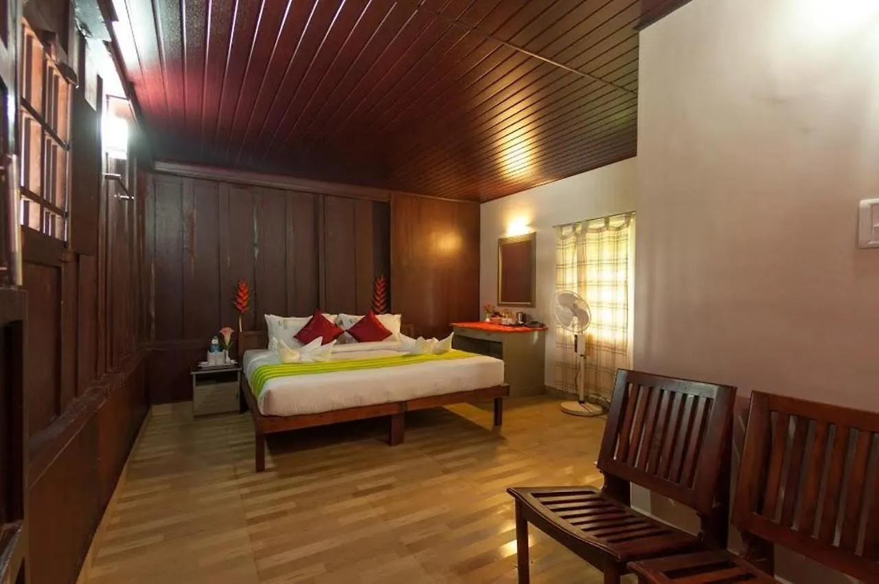 Misty Cardamom Hills Munnar Hotel