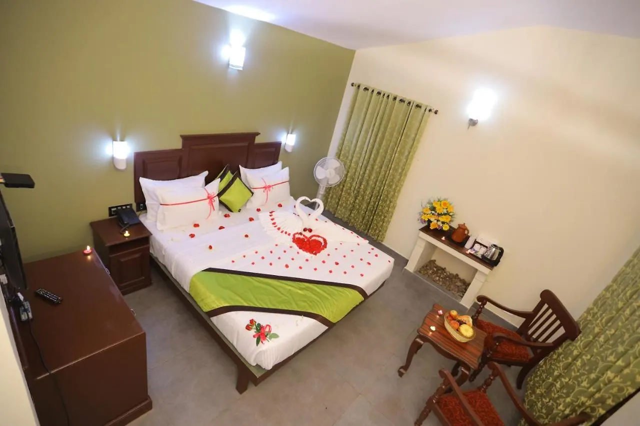 Misty Cardamom Hills Munnar Hotel